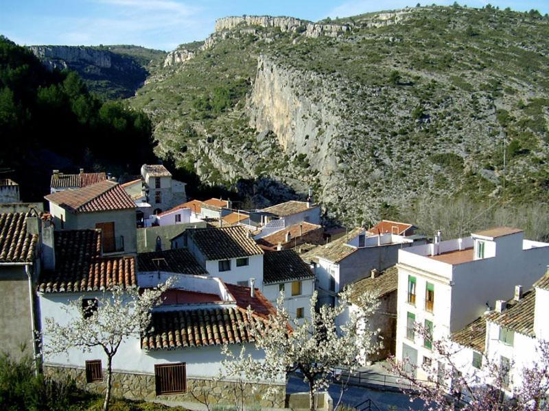 Bed and Breakfast Shariqua (Adults Only) Херика Экстерьер фото
